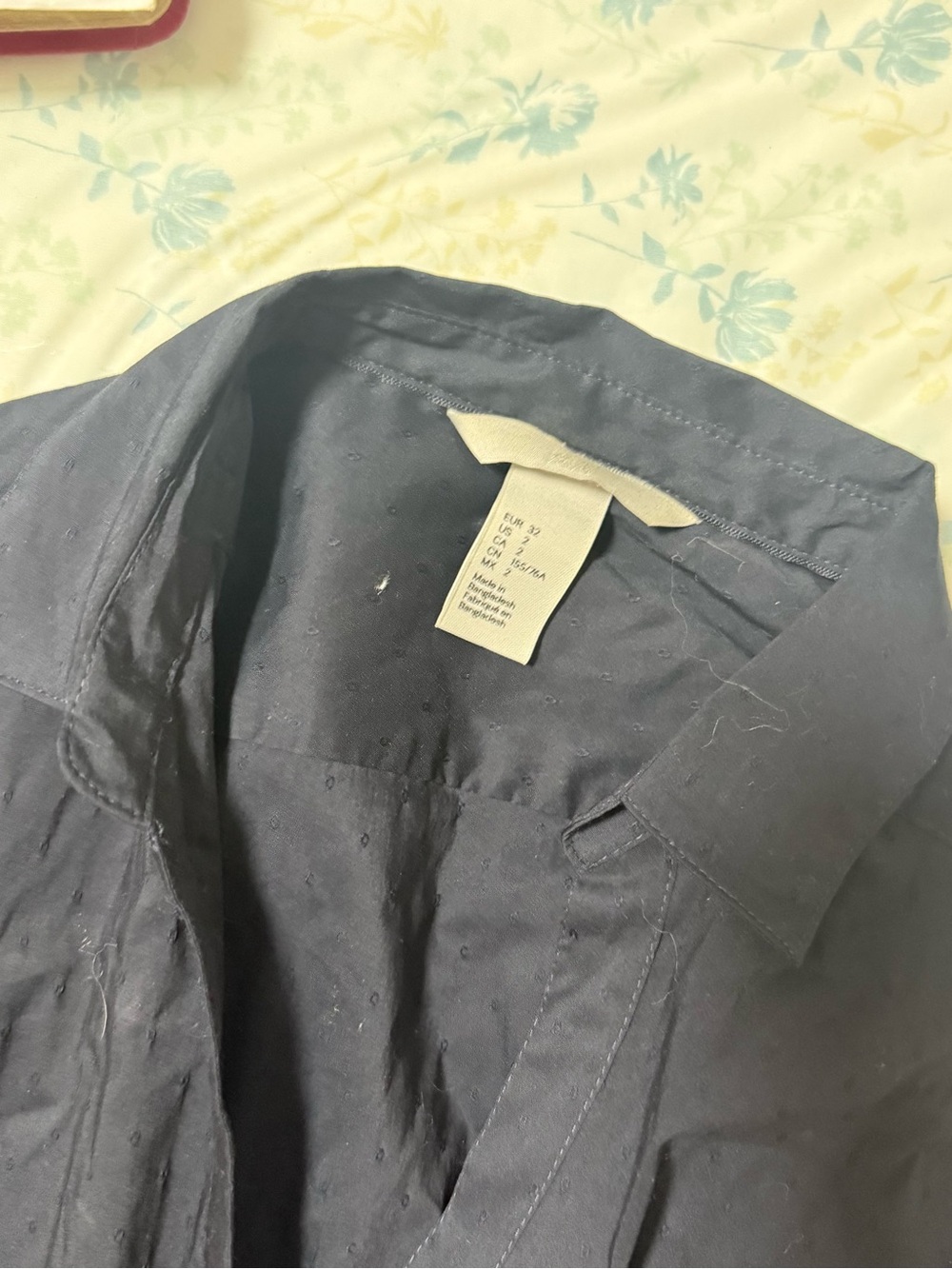 H&M Women's Button-Down Shirt Trio in Black, Cream & Light Blue - Picture 2 of 5